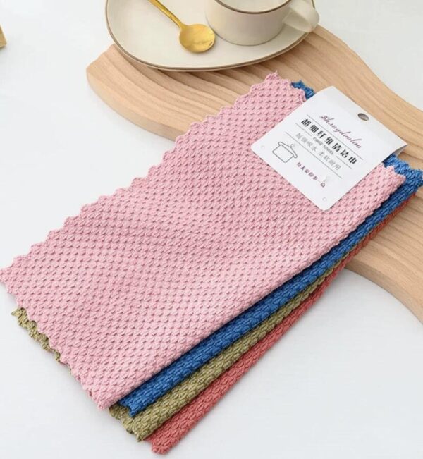 Microfiber Towel-3pcs (Random Color)